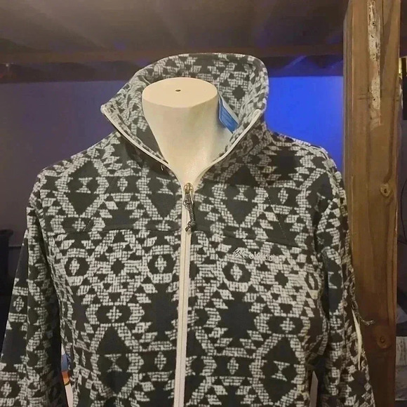COLUMBIA PRINTED FULL ZIP - Picture 2 of 6